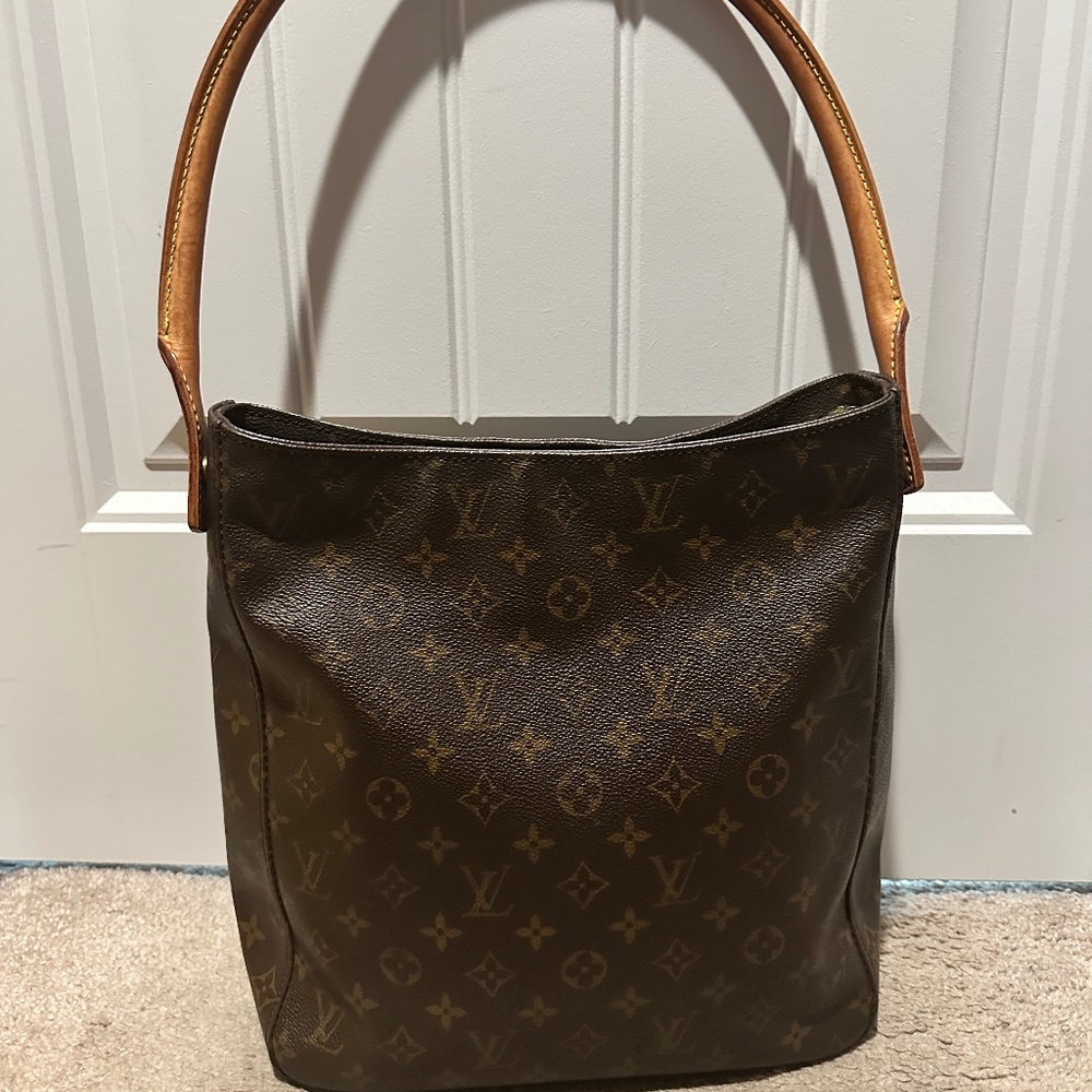 Louis Vuitton Looping GM